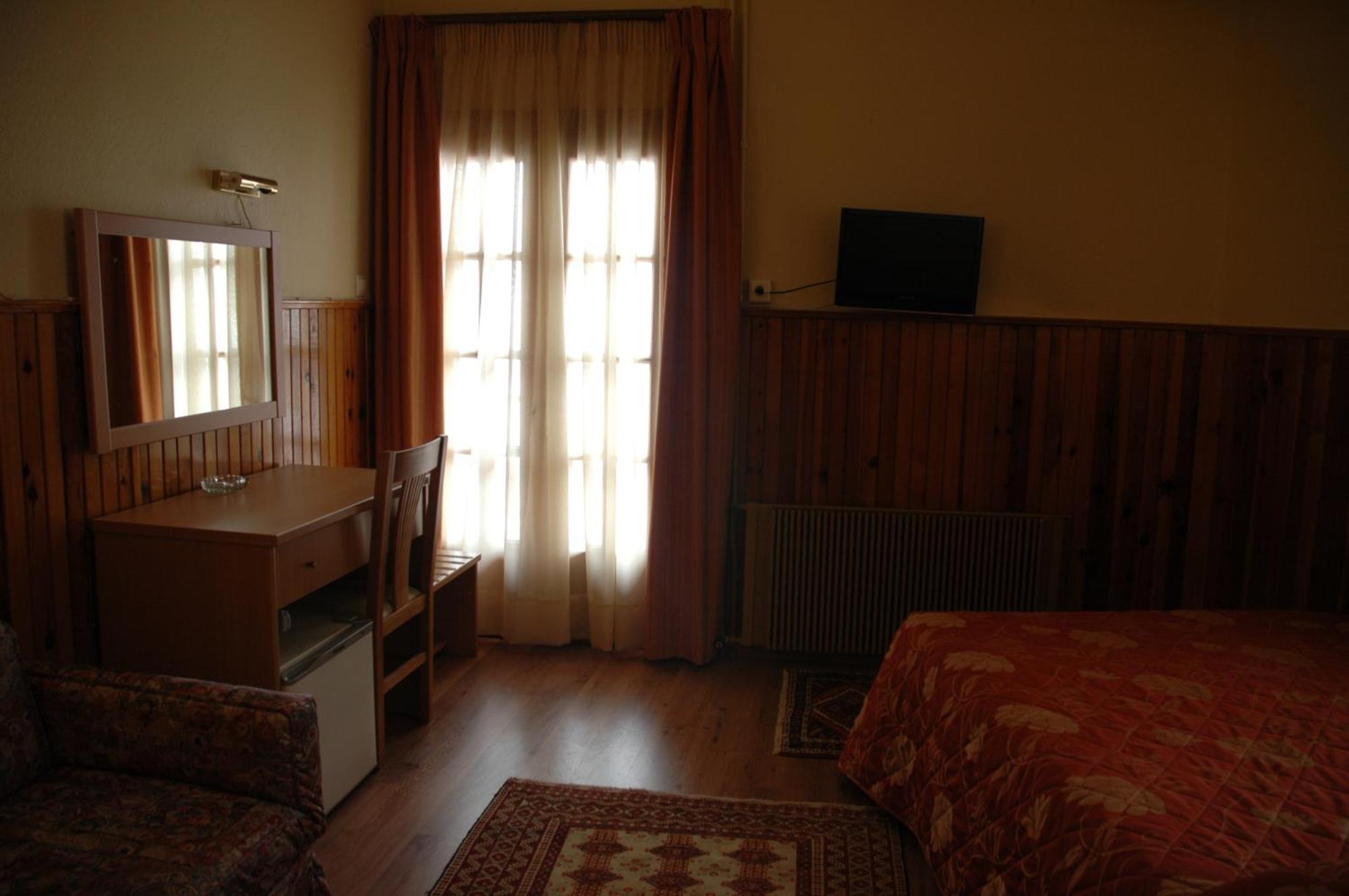 Hotel Bitouni Maçova Dış mekan fotoğraf
